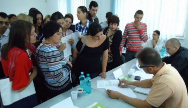 Peste 28.000 de joburi, oferite la Bursa Generală a Locurilor de Muncă - 646x404-1524132651.jpg