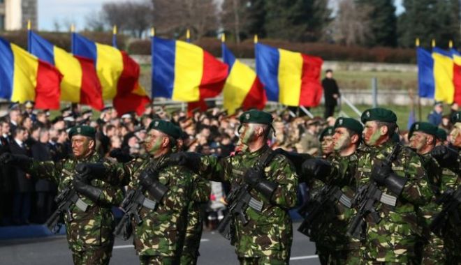 Noile uniforme de oraș ale militarilor din Forțele Aeriene și Forțele Terestre, făcute publice astăzi - 646x404-1543315327.jpg