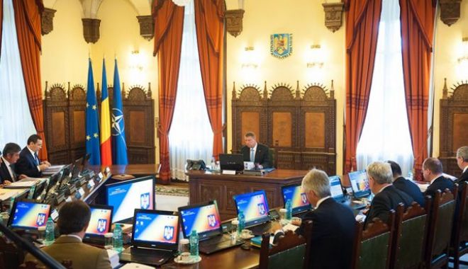 A început ședința CSAT. La final, președintele Klaus Iohannis face declarații de presă - 646x4041449742252-1536058267.jpg