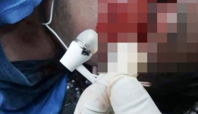 Un adolescent de 16 ani a murit electrocutat, după ce a adormit cu căștile telefonului în urechi - 646x4044-1544348761.jpg