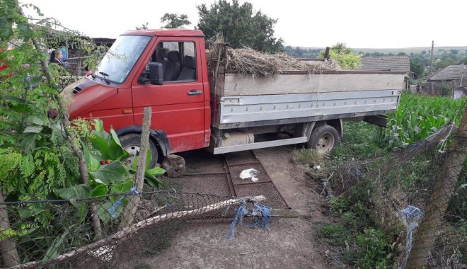 UPDATE - Bărbatul mort, după ce a căzut mașina peste el, împlinea azi 55 de ani - 65291885228207244187251047950072-1561452407.jpg