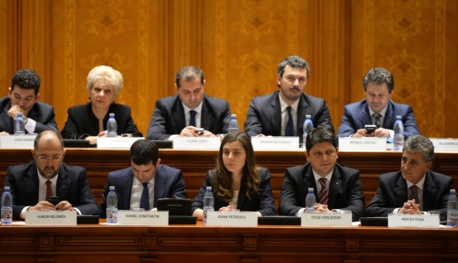Guvernul PONTA III a trecut de Parlament - 6552271mediafaxfotoandreeaalexan-1393951309.jpg