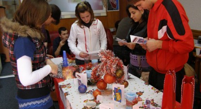 Mâinile dibace îi ajută să uite de suferință - 65db6ffa6c9cf294152ff120c616a09f.jpg