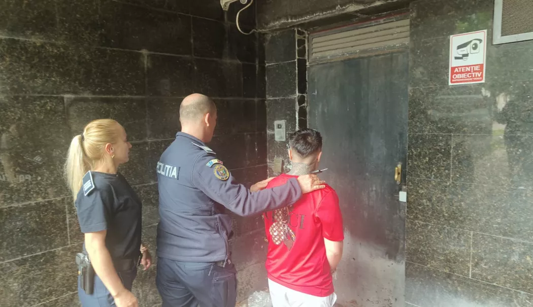 Tânăra care și-a înjunghiat colegul de apartament a fost arestată preventiv - 660caf83eefa4083ac7bcd32b50c5981-1779694350.webp