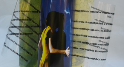 Tânără doborâtă de fobia singurătății - 662a2fde878a9bef6370fb07c5a28705.jpg