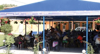 Ospătarii de pe litoral admit că servirea la terase este proastă - 663978c5ae4c9bc16e87b1a055de417f.jpg