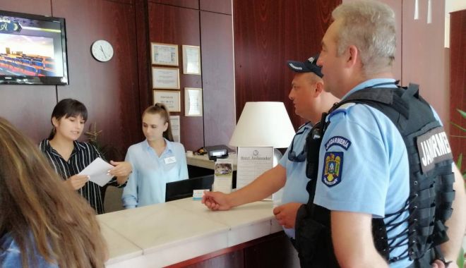 Jandarmii, prezenți pe litoral! Iată scopul - 66649857243327898673076284710188-1563096767.jpg