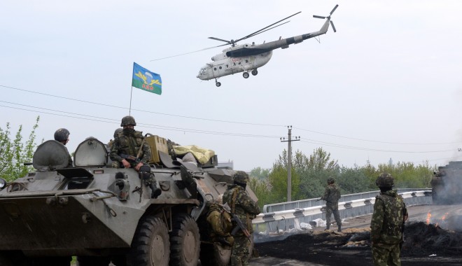 VIDEO / RĂZBOI CIVIL în UCRAINA. Lupte crâncene la un punct vamal de lângă LUGANSK: mai mulți MORȚI și RĂNIȚI - 6838339-1401700534.jpg