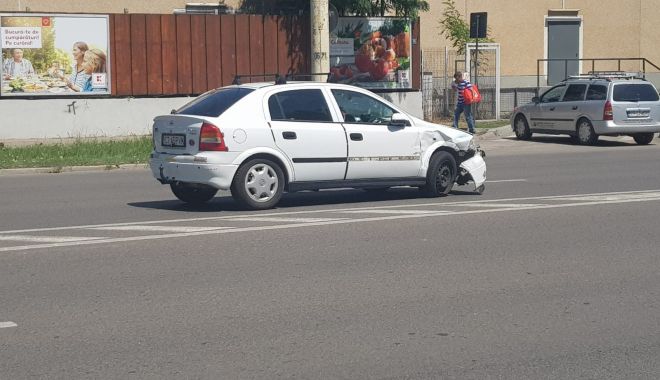 Galerie foto. Accident rutier pe I.C. Brătianu! Cine este vinovat? 