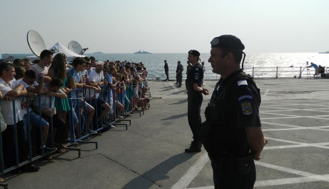 Asigurarea ordinii publice cu ocazia Zilei Marinei Române. Peste 170 de jandarmi, la datorie - 68687755248876550451544379910093-1565765893.jpg