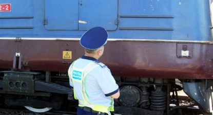 Șef de tren, strivit în Portul Agigea de un vagon încărcat cu autoturisme - 698d16feb3978697edb152db5bdf80c7.jpg
