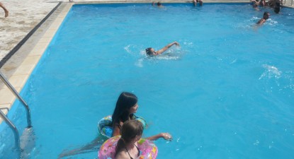 Vacanța de vară a venit și la Cernavodă, în prima piscină din oraș - 6a16ba9f18f8c2a7daa2b4af4c814979.jpg