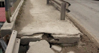 Amenzi usturătoare pentru întârzierea reparațiilor podului IPMC - 6a2304eb6c2f504c3db98b6db75e22b3.jpg