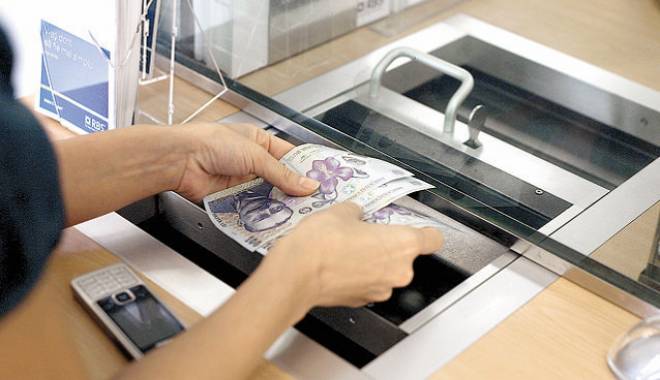 Guvernul a decis. Iată când schimbă România leul cu euro - 6baniog-1430461597.jpg