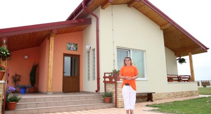Căsuțe cu prispă și utilități moderne pentru 24 de persoane cu handicap - 6cfa030f0a5579e78fcc6f71d296b9b1.jpg