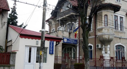 Un avocat îl acuză pe comisarul șef Paraschiv Calițoiu de la Transporturi că l-a înjurat, bruscat, amenințat și ținut cu forța în sediul Poliției - 6e4c918c493cf1298a3188c00e0b662b.jpg
