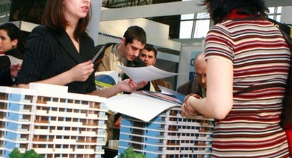 Își acuză patronul că face tot felul de abuzuri, sub pretextul crizei - 6eaf935a9ba18155b5f0e5f74505f4f1.jpg