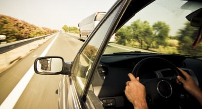 Vitezomanii - liberi să calce pedala de accelerație până la podea! - 6f3d1557dc7fdf6f8ea0ca4a0cc502d5.jpg
