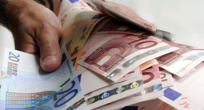 CAR-ul, adevăratul credit doar cu buletinul - 6fb475e33fd1df9c376f2c7256458e9f.jpg