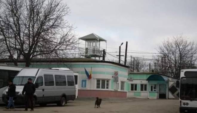 Constănțeni duși la închisoare. Vezi de ce! - 6ianuariecondamnatilainchisoare-1420545530.jpg