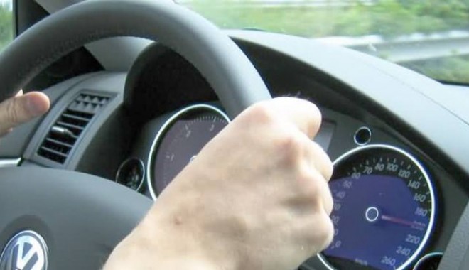VITEZOMAN surprins de radar pe A2: avea 218 km/oră - 6iulievitezaautostradasoarelui-1404654593.jpg