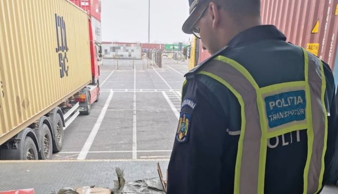 CAPTURĂ în port: container cu pantofi sport aduși din China, confiscat de Poliție! - 6martieconfiscatesursapolitiatra-1583479040.jpg