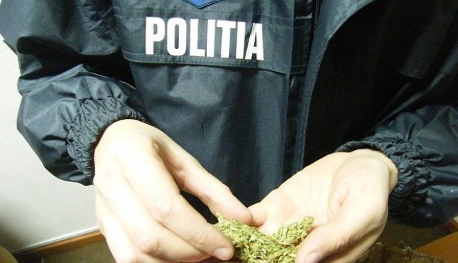 CERCETAT PENTRU TRAFIC DE DROGURI DE MARE RISC - 6romidroguri-1545294017.jpg