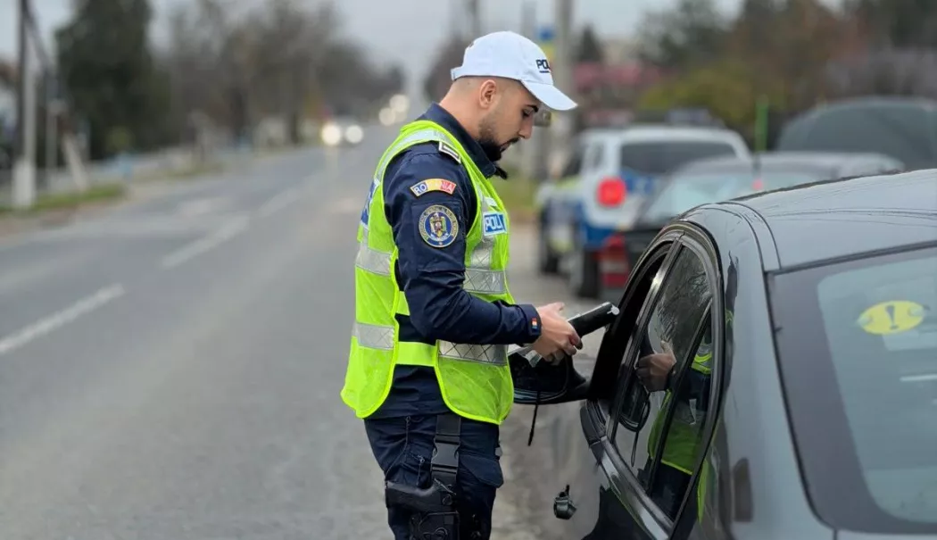 Sute de vitezomani din Constanța, amendați de polițiștii rutieri - 709862adbd434dd894b17be92fd943d6-1765790338.webp