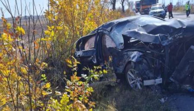 Cinci persoane rănite, într-un accident pe DN 65 - 7129f01b9fa747e7a3daa4dc70c0716d-1666446612.jpg
