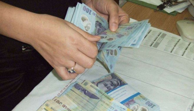 Anunț important pentru pensionari. De unde pot fi ridicate pensiile majorate dacă poștașul nu găsește pe nimeni acasă - 7196371522665764schimbarimarilap-1554539404.jpg