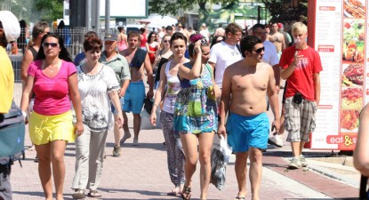 Vezi cât costă o săptămână pe litoralul românesc - 720059a042e3717cfbc41117d1c6ee01.jpg
