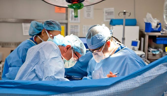 Ce spun medicii despre bărbatul supus unui transplant pulmonar - 722574v4f1lsdopnawb67whbwbdx7im8-1524141044.jpg