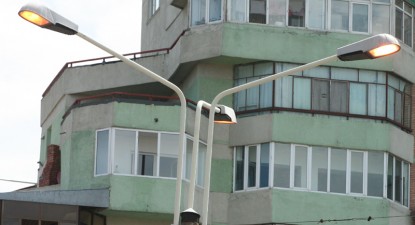 Iluminatul public s-a luat la trântă cu soarele pentru supremația asupra străzilor - 73bf1ef5ec2267ff8d02a8048adf3e79.jpg