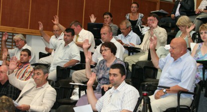 CJC se pregătește să diminueze cheltuielile de personal - 73fe05cf8b7f2f65d26444d2badb9dc1.jpg
