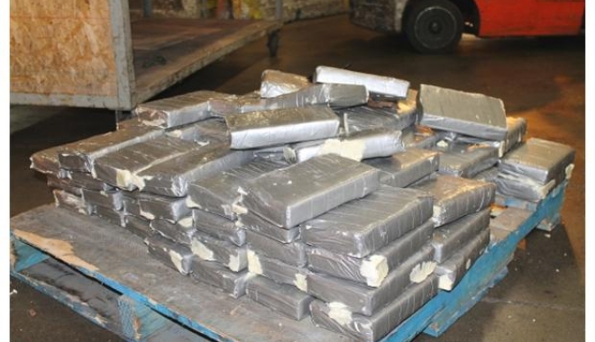 73 kilograme de cocaină, descoperite pe o navă - 73kilograme-1462527808.jpg