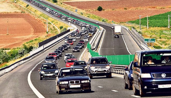 RUTE ALTERNATIVE pentru turiștii care vor să plece de pe LITORAL - 7489061535021211aglomeratiepeaut-1627202838.jpg