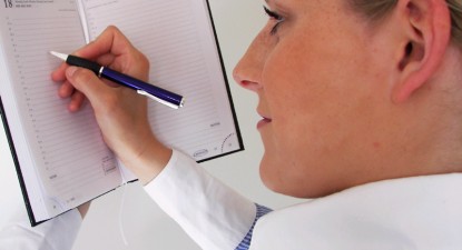 Ce-și doresc femeile de la Moș Crăciun - 74b3b02c0bb7d3a30f67882c3c64ff6a.jpg