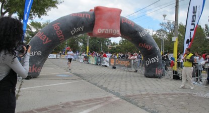 600 de participanți la \