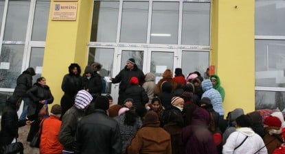 Aproape 900 de constănțeni și-au pierdut slujbele în decembrie 2009 - 7541bdb7f38db779ceed417cda192e0c.jpg