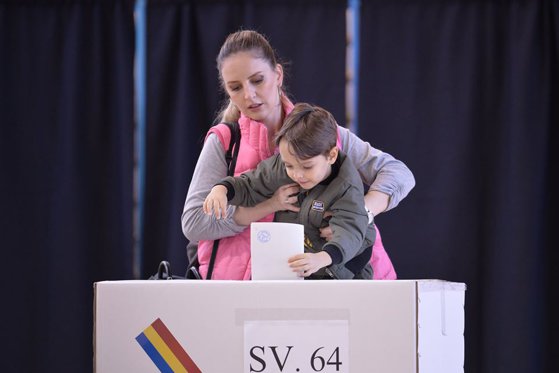 Cum au votat constănțenii în municipiu - 76648964264653649536768342956385-1573459669.jpg