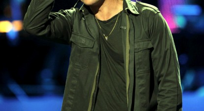 Brad Pitt, gangster într-o comedie cu mafioți - 766d56588bb3504688e266dcc4c359cd.jpg