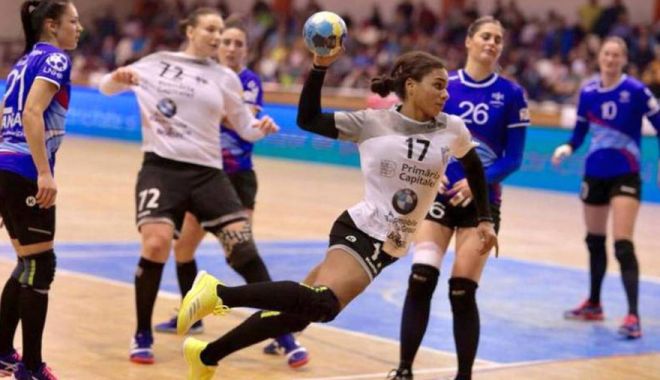 Handbal feminin: CSM Bucureşti a învins echipa maghiară FTC-Rail Cargo Hungaria - 7743431550934517csmbucurestiafos-1603037414.jpg