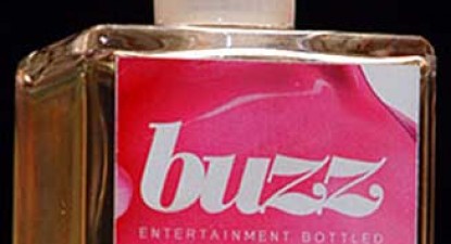 Parfum cu miros de tabloid - 7743900015b6b880f6c937b10780acc2.jpg