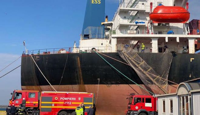 VIDEO. EXPLOZIE PE ŞANTIERUL NAVAL MIDIA! Trei victime! Mobilizare de forţe! UPDATE - 7744a5a72f4c410e985bd550da2f7630-1680849900.jpg