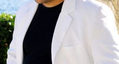 Cântărețul Ionuț Galani, moștenitorul lui Jean Constantin - 7804b284a395844db3971809c4ddcac4.jpg