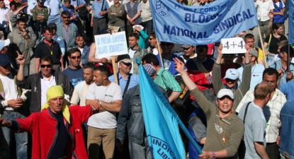 România stă pe butoiul cu dinamită, iar fitilul este în mâna guvernului - 78d2ef62fda6fcc601c6669d22b8eb28.jpg