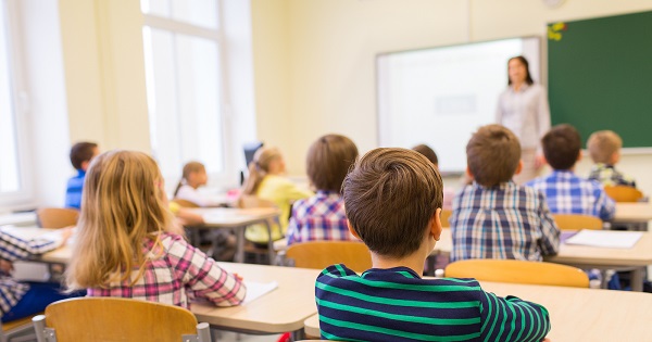 Încep evaluările la clasele a II-a, a IV-a și a VI-a - 7915600x3152-1683566650.jpg