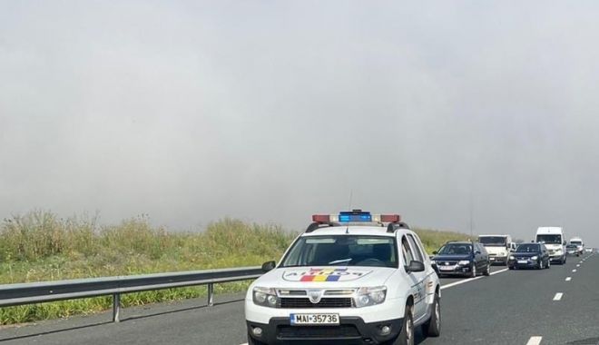 Accident rutier pe Autostrada Soarelui. Sunt implicate un autoturism şi un camion! - 79ac764b6053a0df5673aae5a1195bc8-1657269348.jpeg