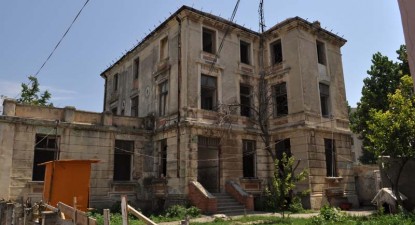 Cum și-a bătut joc Mazăre de istoria Constanței - 7ad8d402fc24da1cb2e80f3ae0f04efd.jpg