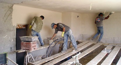 Își suspectează vecinul că sparge ziduri de rezistență în apartament - 7c88409e0c338999109ebe622014400e.jpg